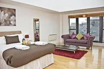 Otel Base Serviced - Duke Street 3*
