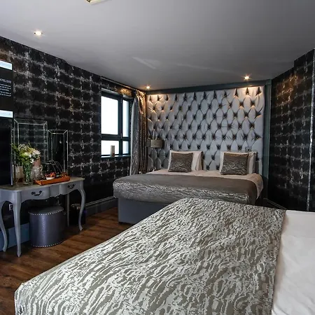 Signature Living At Shankly 公寓式酒店 4*