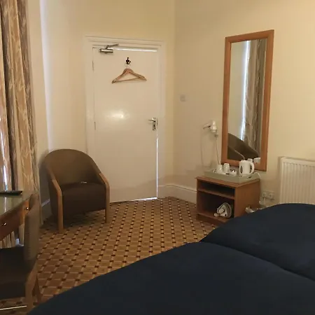 Gasthuis The Knowsley - Not Open To The Public 2*