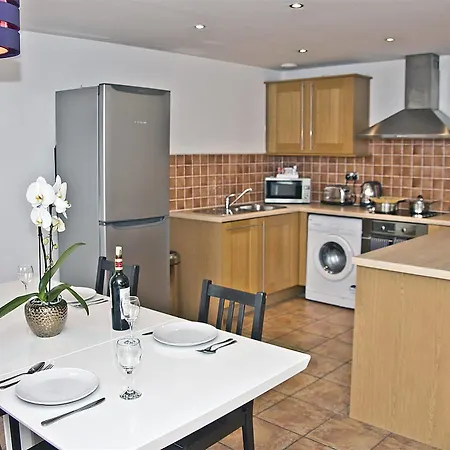 Base Serviced - Duke Street 3* Liverpool