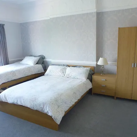 Отель Orrell Park