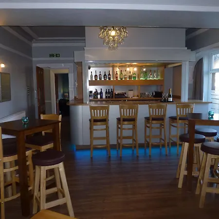 Orrell Park 4*