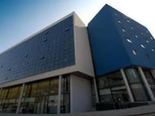 Travelodge Central Отель