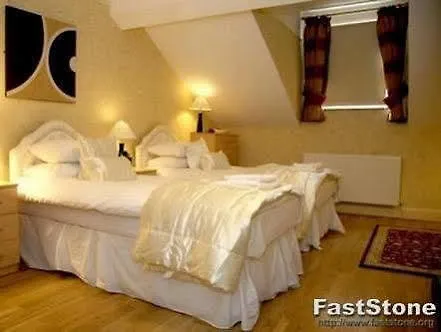 Beech Mount Grove 3* Liverpool