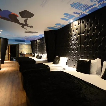 Hotell The Arthouse 4*