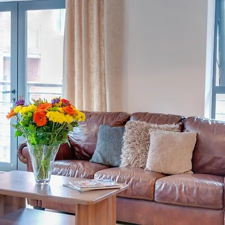 Appartamento Base Serviced - Duke Street *