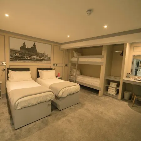 Hotel Station 3*