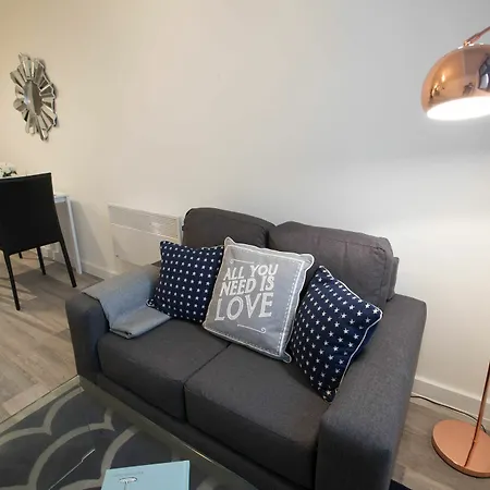 Caro Short - Parker Street Aparthotel Liverpool