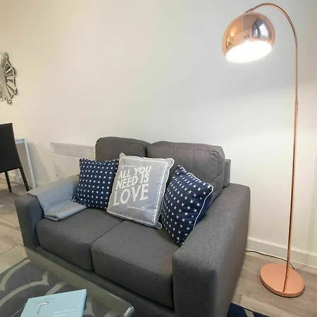 Caro Short - Parker Street Aparthotel Liverpool