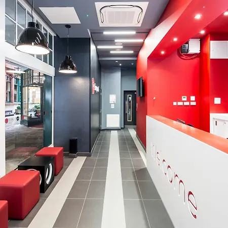 Tune Hotel
