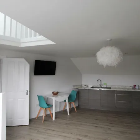 Apartamento 2 Serviced In Childwall-south - Each Sleeps 6 Liverpool