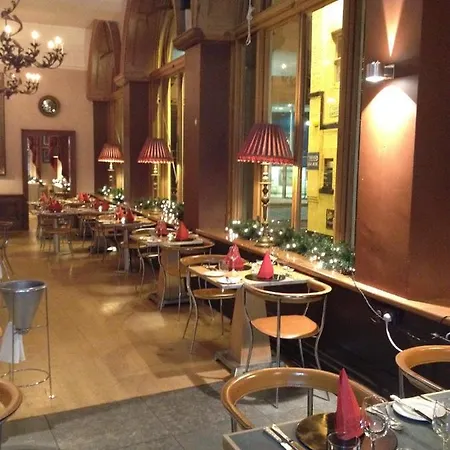 Апарт-отель The Racquet Club 3*