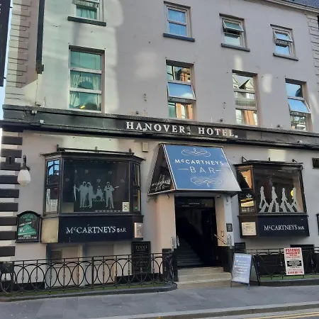 Hanover & Mccartney's Bar 2*