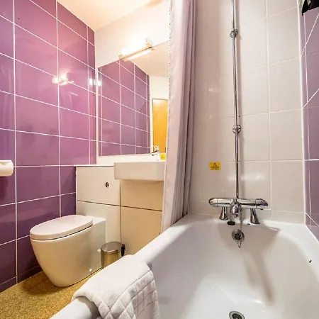 Stables Inn, Aintree 2* Liverpool