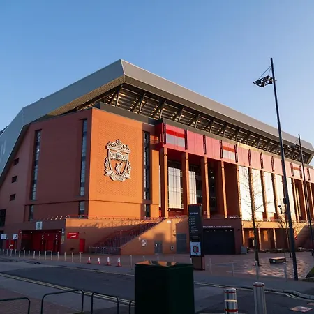 Anfield Ливерпуль