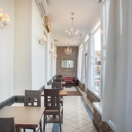 The Royal Hotel