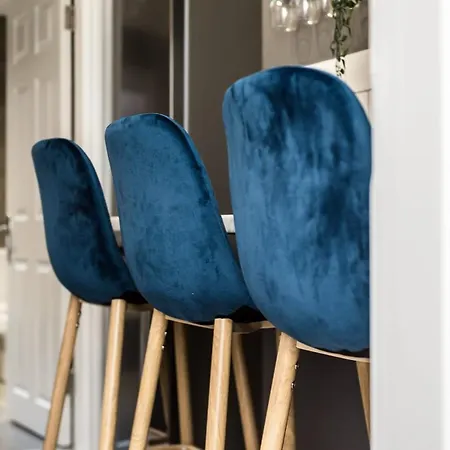 Host & - The Seel Street Townhouse *