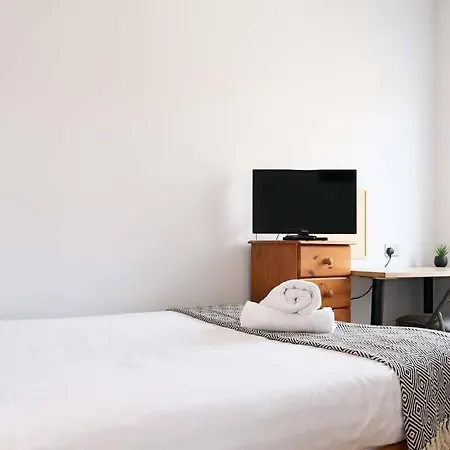 Seymour Townhouse By Serviced Living Apartment Liverpool
