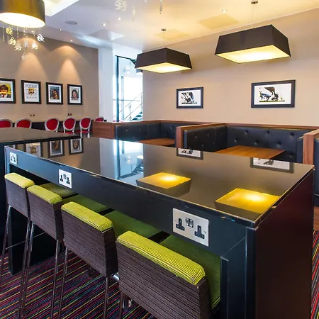 Hampton By Hilton Centre