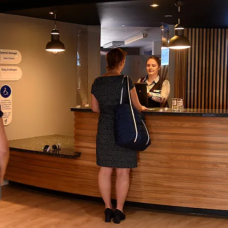 Express Liverpool-albert Dock By Ihg