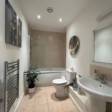Stunning Centre Apartment, Benson Street, 1 Λίβερπουλ