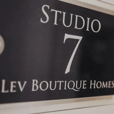 St Marys Studios-free Street Parking * Liverpool