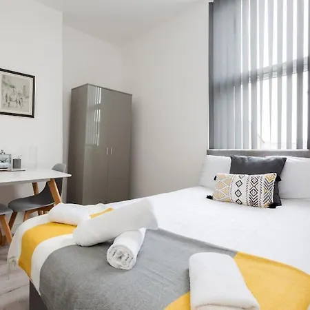 St Marys Studios-free Street Parking * Liverpool