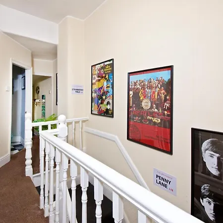 - The Beatles Theme House - Penny Lane Dd1 *