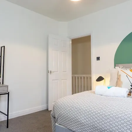 Keith House - Air Host & - Free Parking *
