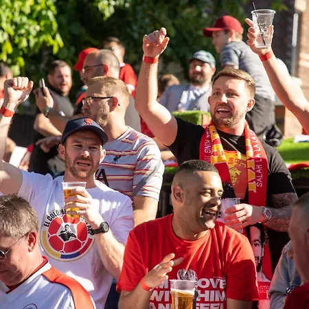 Anfield Ливерпуль