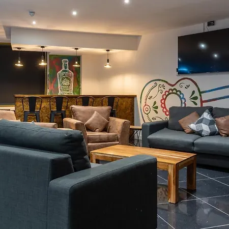 The Bling By Ustay Apartment Liverpool