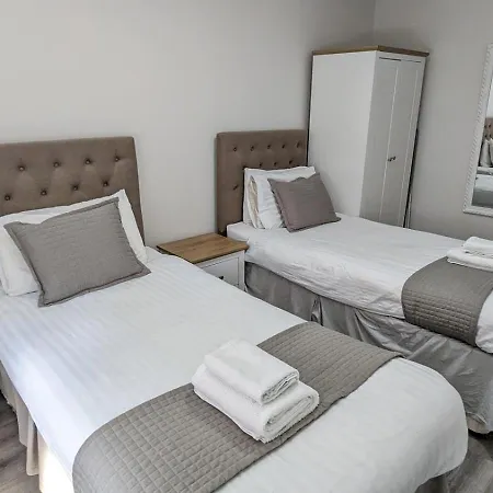 Cocoon @ International + Hotel 3*