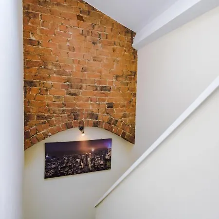 Large Duplex In Centre! Lime Street! Football! Ideal For Stag And Hen Do Stays! * Liverpool