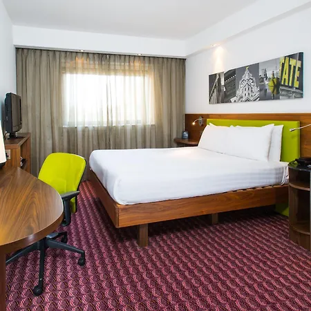 Hampton By Hilton Centre 3*