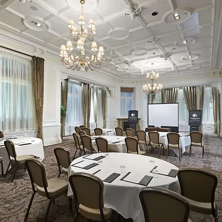 Doubletree By Hilton & Hotel Liverpool