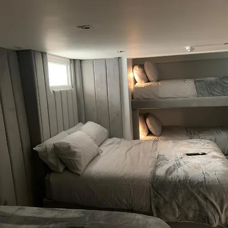 Belvedere - 83 Mount Pleasant * Liverpool