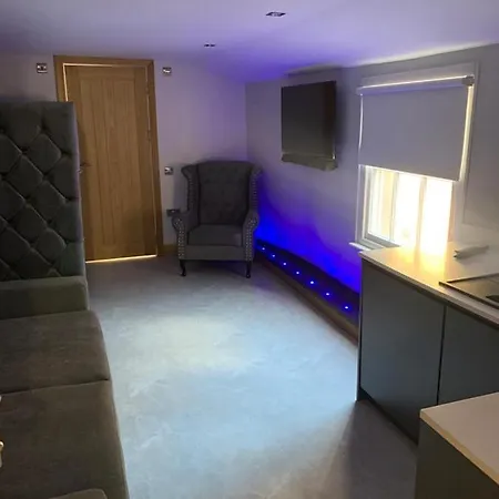Lejlighedshotel Belvedere - 83 Mount Pleasant *