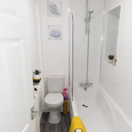 2 Bed Townhouse Close To Lfc Stadium Casa vacanze Liverpool