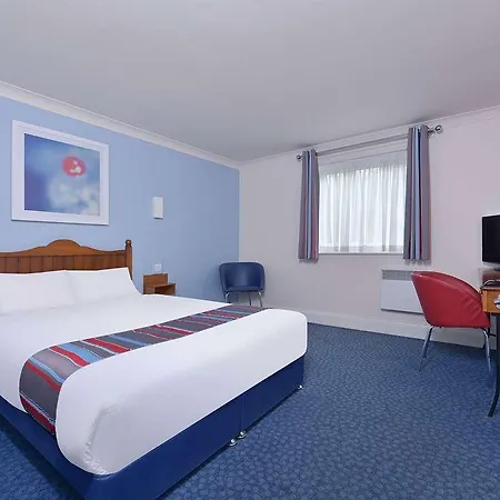 Travelodge Stoneycroft Otel