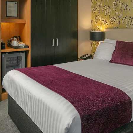 Heywood House Hotel, Bw Signature Collection 4*