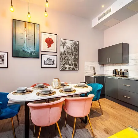 Epic Duke Street Townhouse Hotel apartamentowy