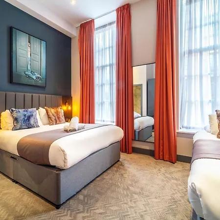 Hotel apartamentowy Epic Duke Street Townhouse *