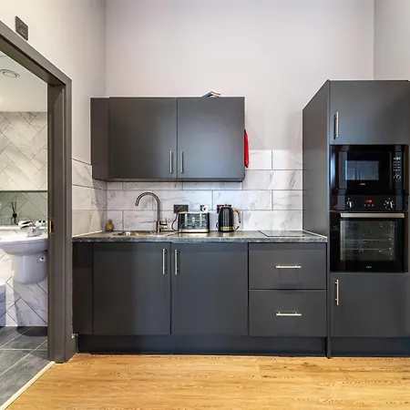 Epic Duke Street Townhouse * Liverpool