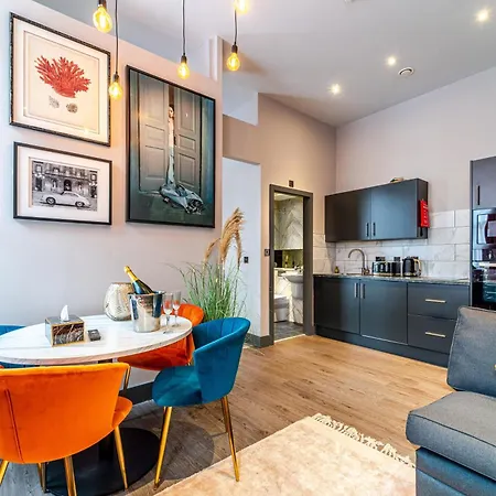 Epic Duke Street Townhouse