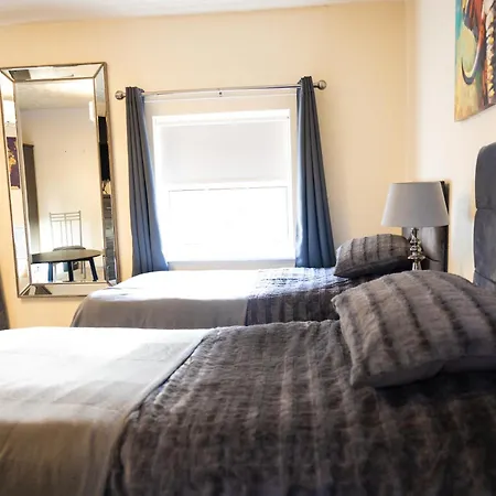 Cozy Place Hotel *
