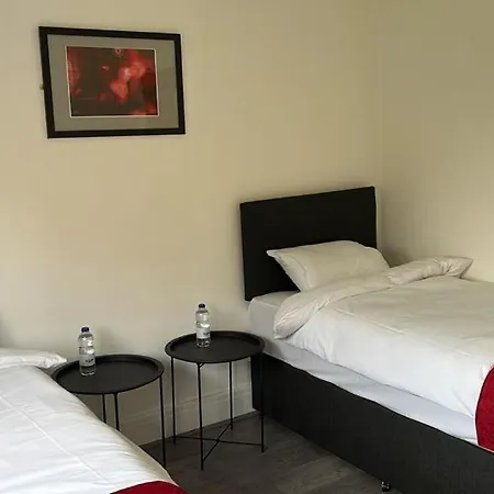 Otel Tia