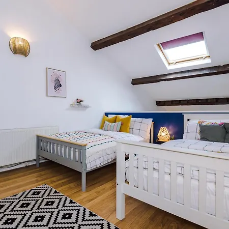 Large Duplex In Centre! Lime Street! Football! Ideal For Stag And Hen Do Stays! * Liverpool