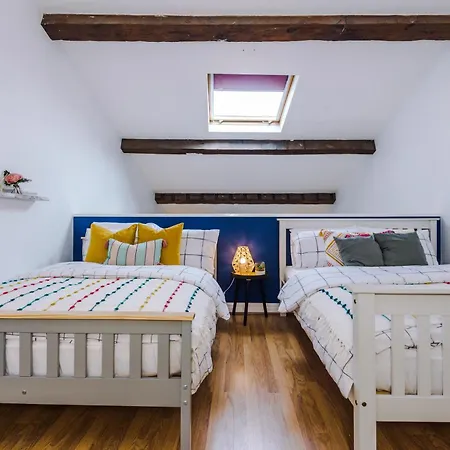 Lägenhet Large Duplex In Centre! Lime Street! Football! Ideal For Stag And Hen Do Stays!