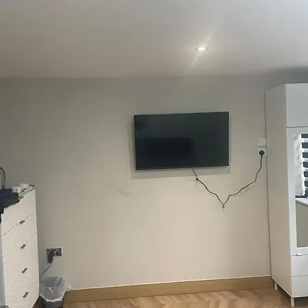 Luxurious 4 Bedroom House Maison d'hôtes Liverpool