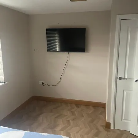 Luxurious 4 Bedroom House